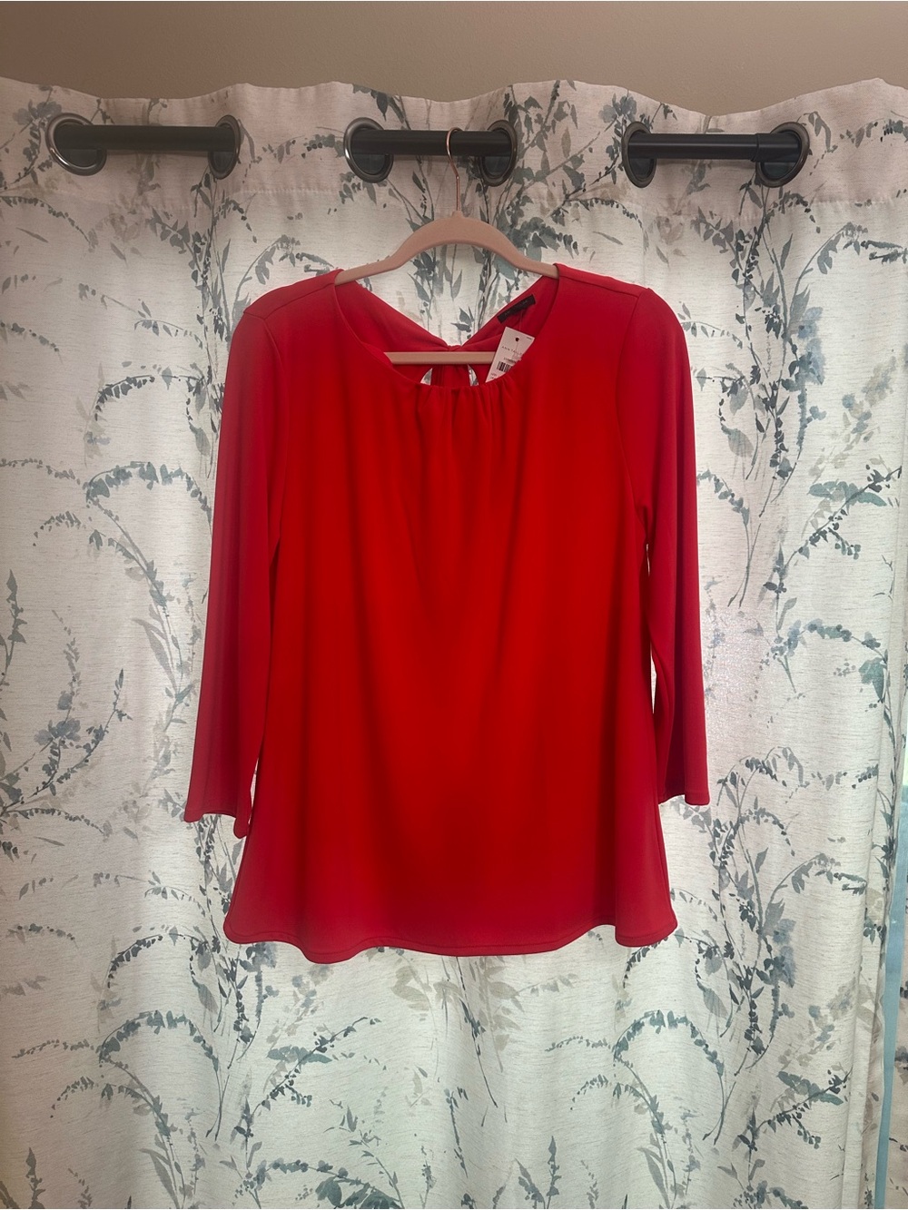 Ann Taylor Red Long-Sleeve Keyhole Blouse